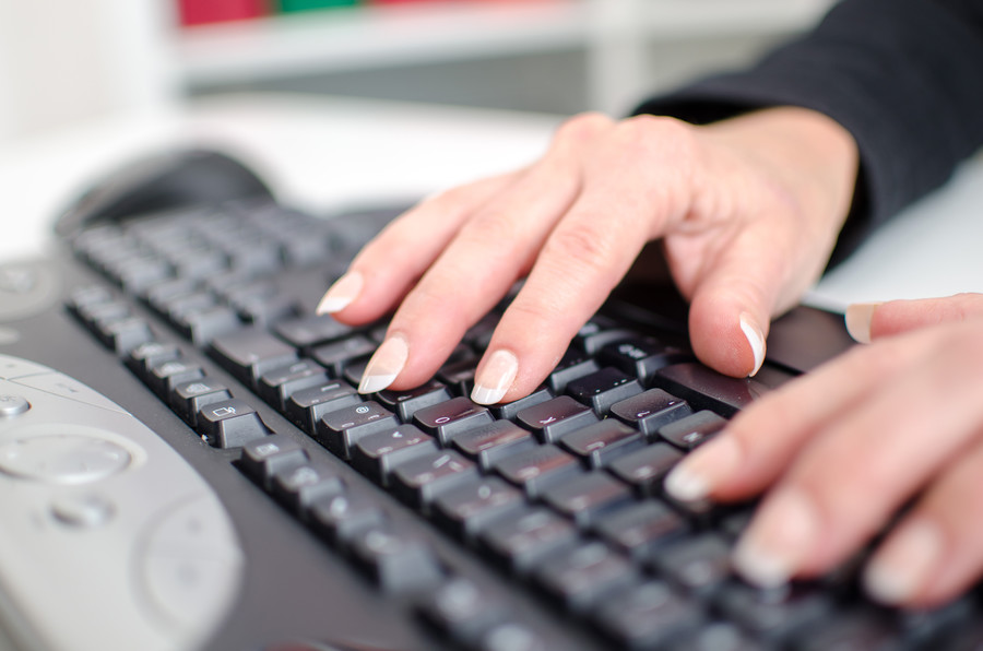 上海離婚律師視角：離婚已成年孩子一般判給誰