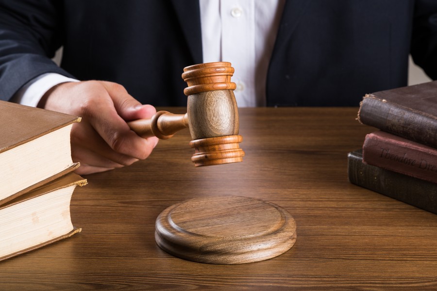 上海起訴離婚律師視角:第二次起訴離婚未判,是否還需等六個(gè)月?