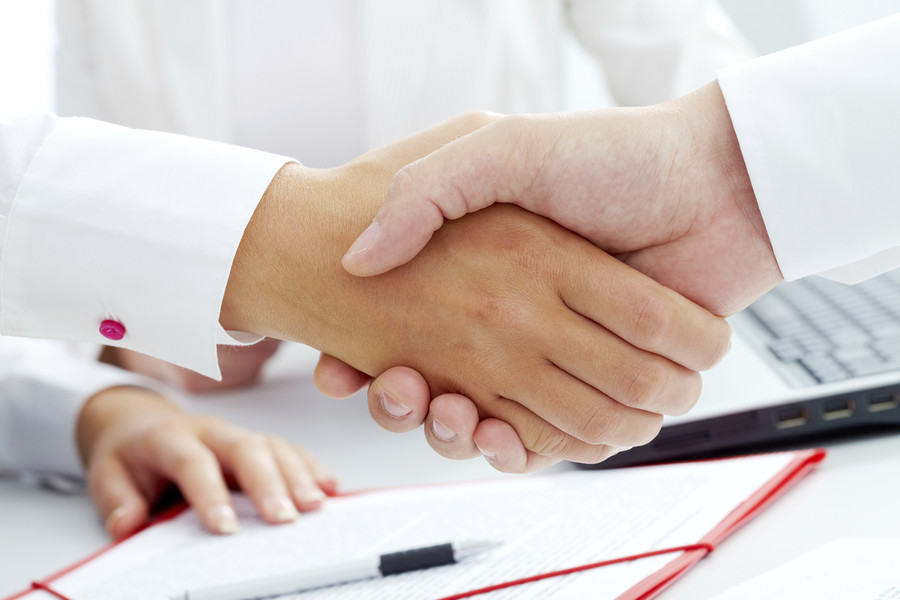 上海離婚房產律師解析:離婚后房產過戶全攻略,輕松成老板!