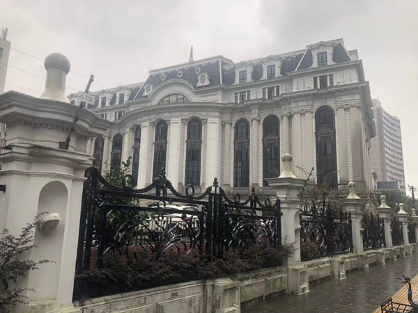 上海離婚房產(chǎn)律師為您講解擅自抵押夫妻共同財產(chǎn)相關(guān)的法律知識。